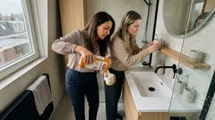 Rijst in de badkamer: waarom het soms helpt tegen muffe geur (en soms niet)