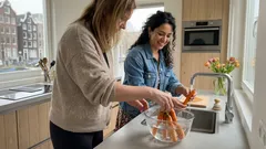 Slappe, gerimpelde wortels? Deze koude-watertruc geeft ze vaak hun knapperigheid terug